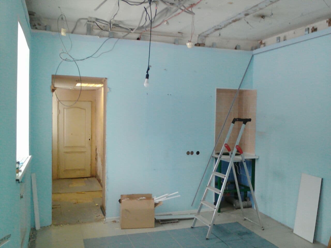 Электрификация комнаты для приема пищи в Перми